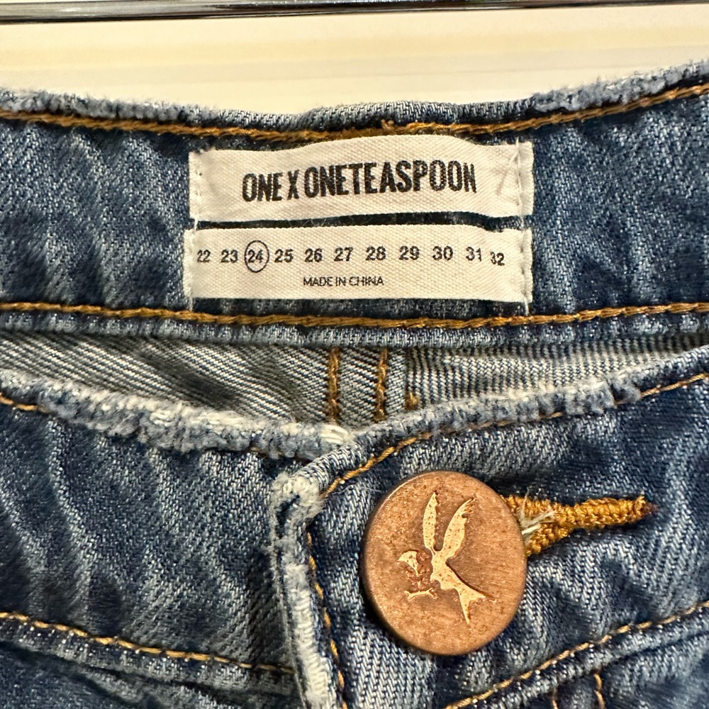 ONE Teaspoon Awesome Baggies - Picture 4 of 4